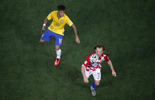 Lances de Brasil e Crocia, na Arena Itaquero, pela partida de abertura da Copa do Mundo