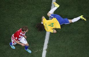 Lances de Brasil e Crocia, na Arena Itaquero, pela partida de abertura da Copa do Mundo