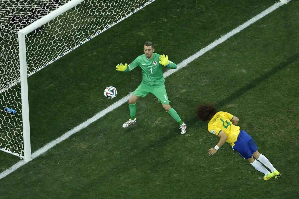 Lances de Brasil e Crocia, na Arena Itaquero, pela partida de abertura da Copa do Mundo