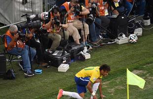 Lances de Brasil e Crocia, na Arena Itaquero, pela partida de abertura da Copa do Mundo