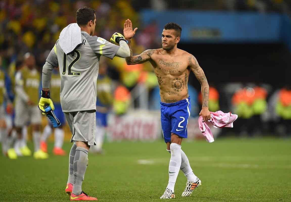Lances de Brasil e Crocia, na Arena Itaquero, pela partida de abertura da Copa do Mundo