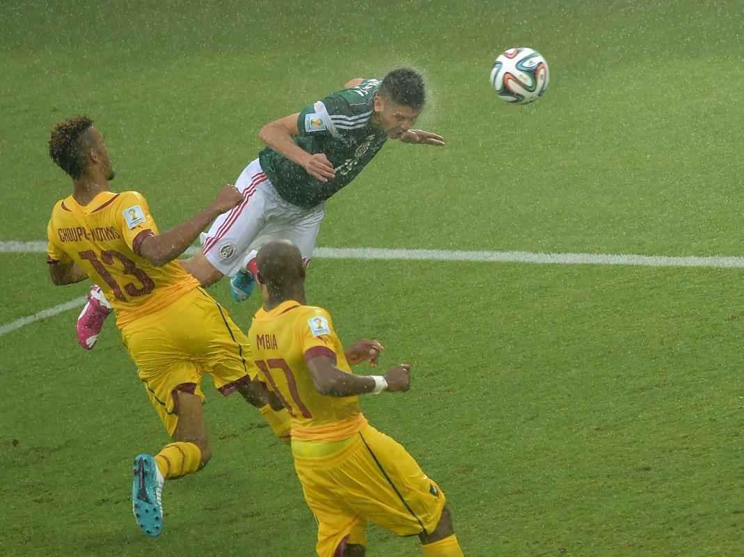 Fotos: vitria do Mxico sobre Camares na Arena das Dunas