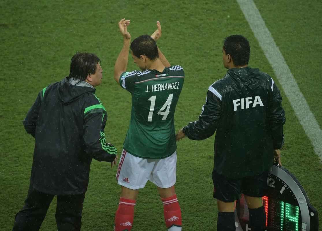 Fotos: vitria do Mxico sobre Camares na Arena das Dunas