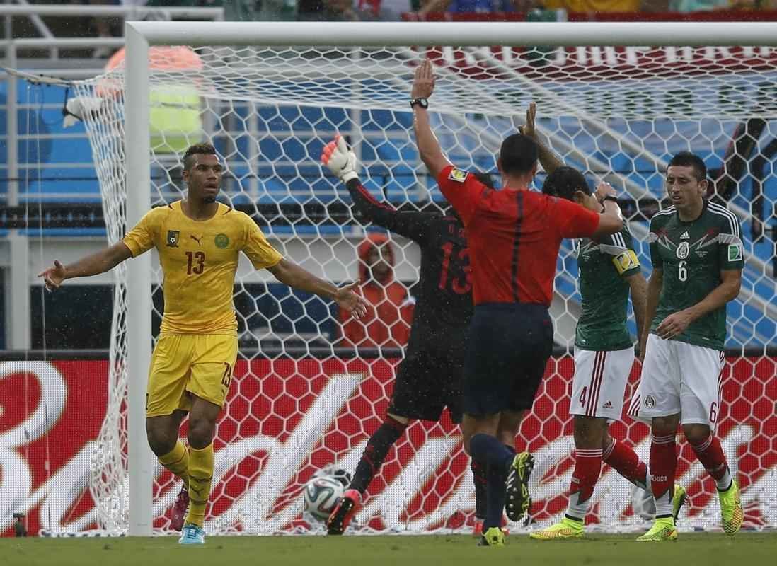 Fotos: vitria do Mxico sobre Camares na Arena das Dunas