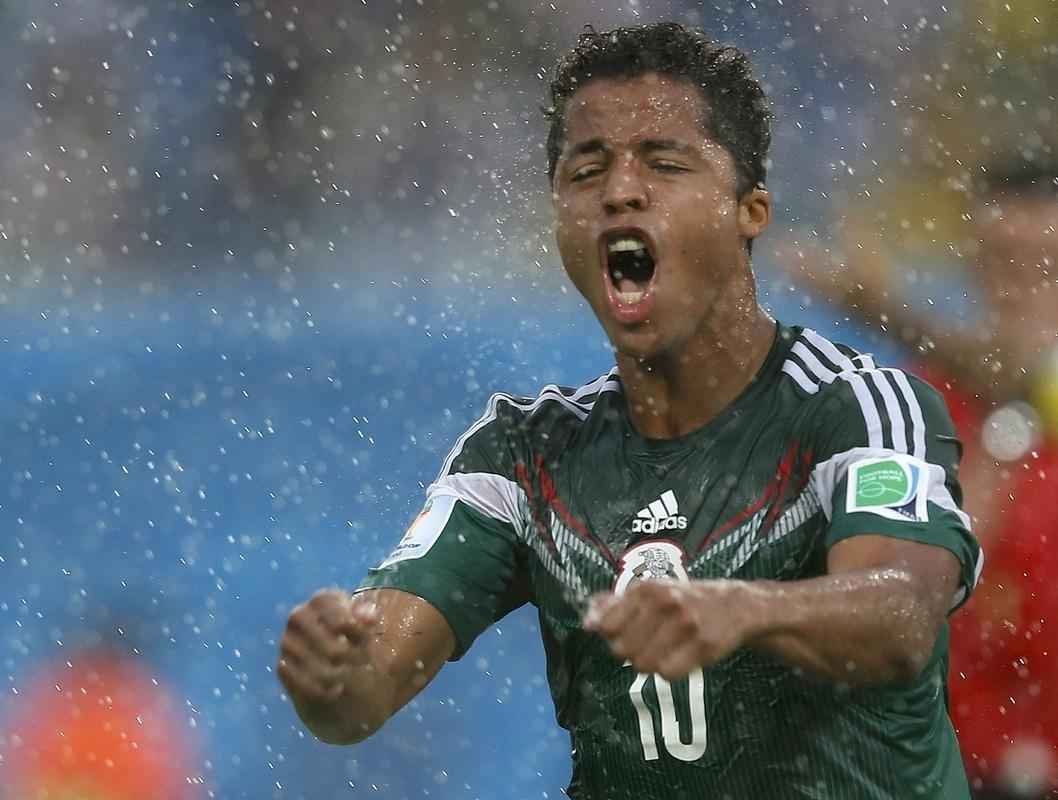 Fotos: vitria do Mxico sobre Camares na Arena das Dunas