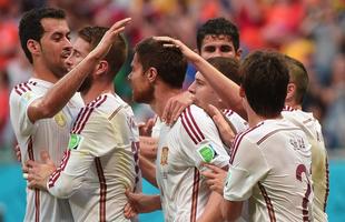 Na Arena Fonte Nova, em Salvador, Espanha e Holanda se enfrentam pelo Grupo B da Copa do Mundo