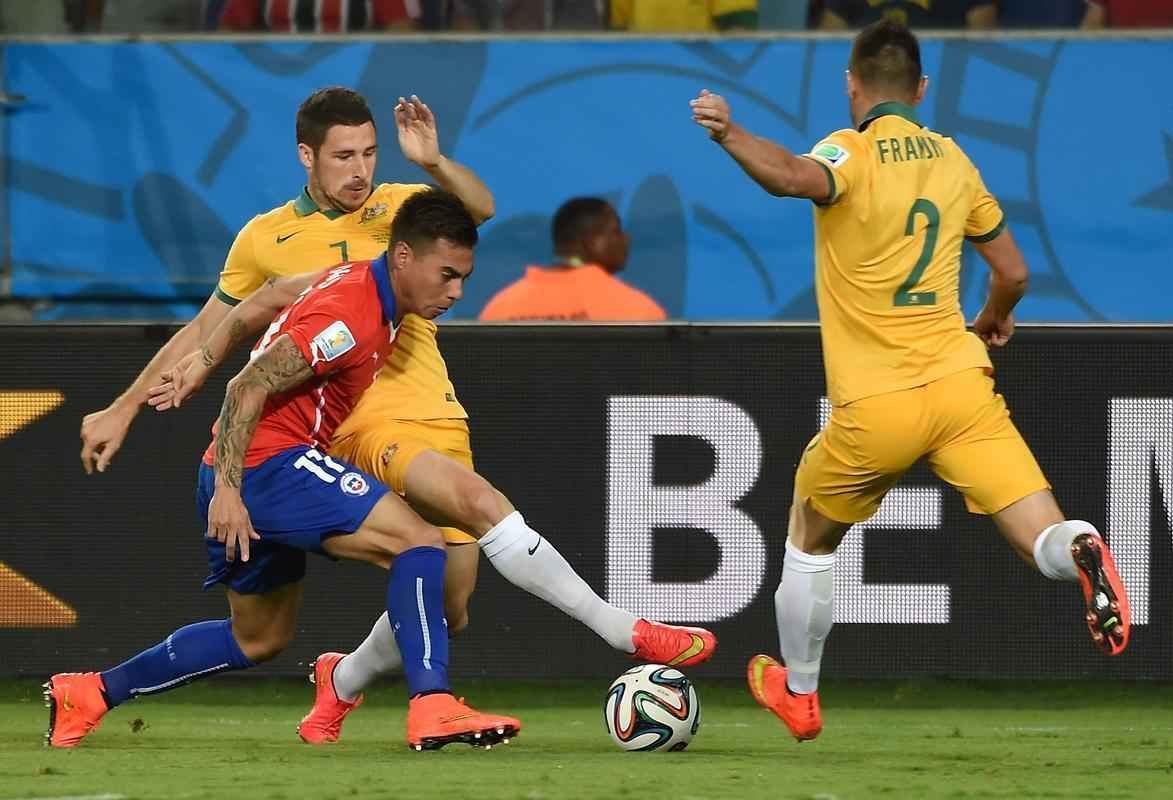 Imagens do jogo entre Chile e Austrlia, pelo Grupo B da Copa do Mundo, na Arena Pantanal, em Cuiab