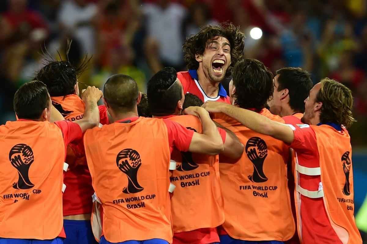 Imagens do jogo entre Chile e Austrlia, pelo Grupo B da Copa do Mundo, na Arena Pantanal, em Cuiab