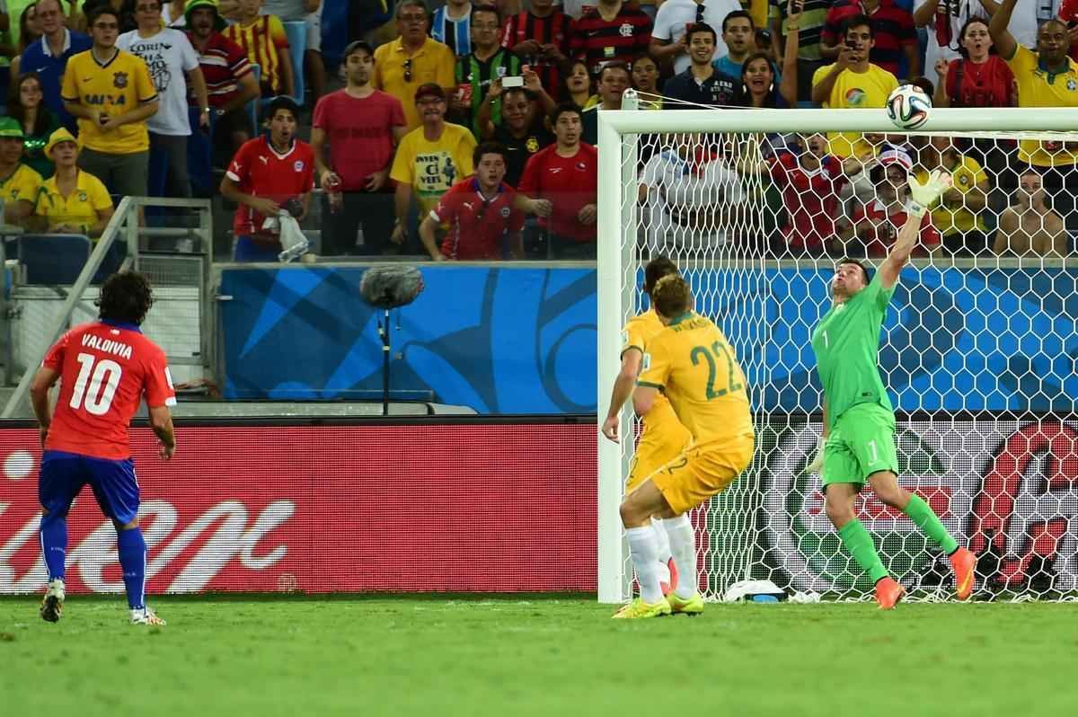 Imagens do jogo entre Chile e Austrlia, pelo Grupo B da Copa do Mundo, na Arena Pantanal, em Cuiab