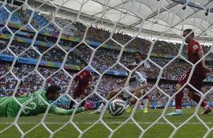 Alemanha n�o teve piedade de Portugal e aplicou uma goleada em Salvador