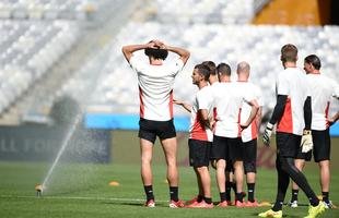 Sele��o Belga treina no Mineir�o, palco do duelo contra Arg�lia, pelo Grupo H da Copa