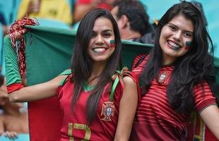 Portuguesas e alem�s embelezaram a Arena Fonte Nova nesta segunda-feira