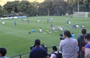 Lionel Messi treinou nesta segunda-feira na Cidade do Galo e concedeu entrevista. Para ele, Holanda e Alemanha mostraram, at� agora, o melhor futebol da Copa do Mundo. Veja fotos dele e da Sele��o Argentina no centro de treinamento do Atl�tico, em Belo Horizonte