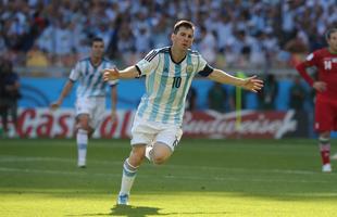 Lionel Messi marca belo gol aos 45 minutos do segundo tempo e garante vitria da Argentina contra Ir, no Mineiro, por 1 a 0