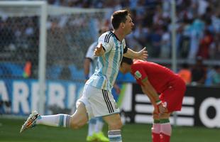 Lionel Messi marca belo gol aos 45 minutos do segundo tempo e garante vitria da Argentina contra Ir, no Mineiro, por 1 a 0