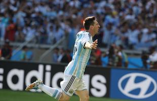 Lionel Messi marca belo gol aos 45 minutos do segundo tempo e garante vitria da Argentina contra Ir, no Mineiro, por 1 a 0