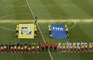 Imagens do jogo entre Japo e Colmbia, em Cuiab, pelo Grupo C da Copa do Mundo