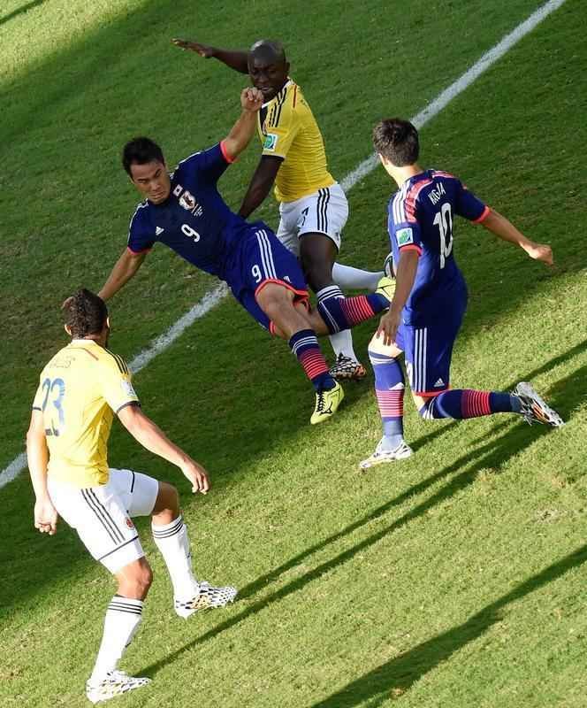 Imagens do jogo entre Japo e Colmbia, em Cuiab, pelo Grupo C da Copa do Mundo
