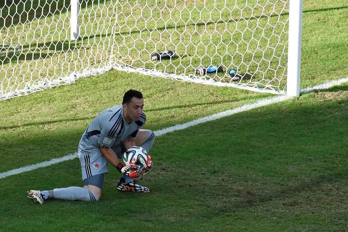 Imagens do jogo entre Japo e Colmbia, em Cuiab, pelo Grupo C da Copa do Mundo