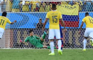 Imagens do jogo entre Japo e Colmbia, em Cuiab, pelo Grupo C da Copa do Mundo