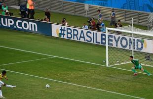 Imagens do jogo entre Japo e Colmbia, em Cuiab, pelo Grupo C da Copa do Mundo