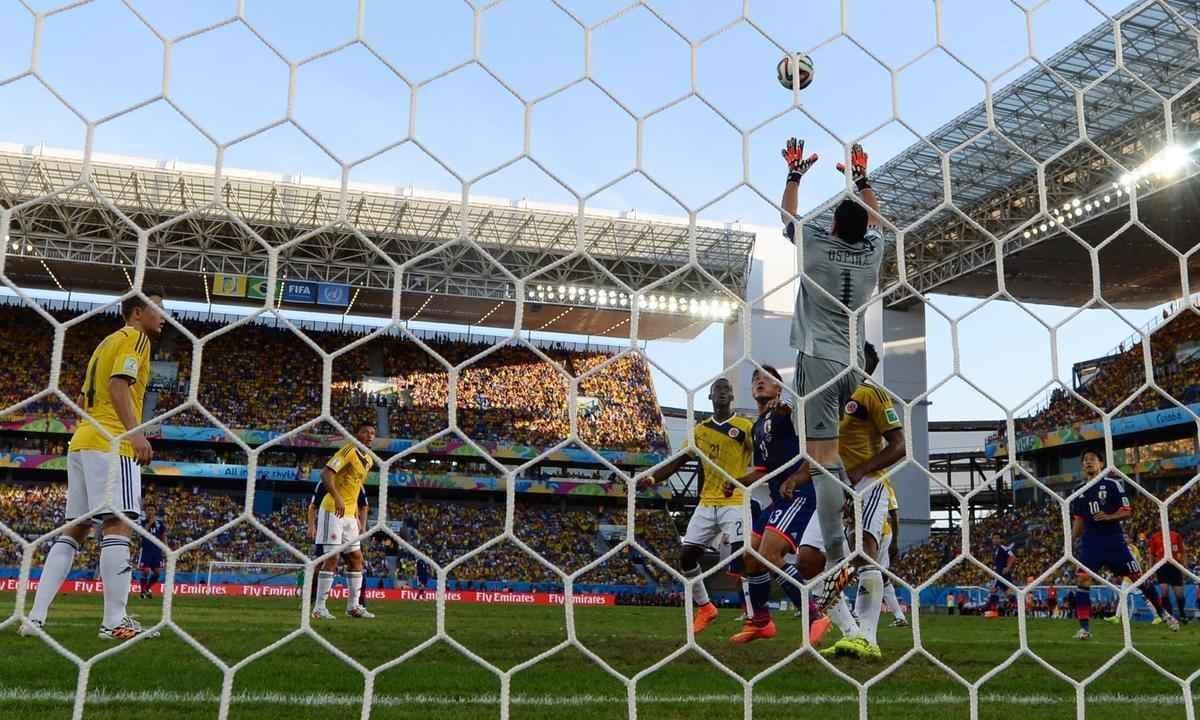 Imagens do jogo entre Japo e Colmbia, em Cuiab, pelo Grupo C da Copa do Mundo