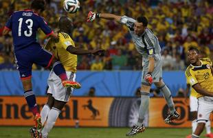 Imagens do jogo entre Japo e Colmbia, em Cuiab, pelo Grupo C da Copa do Mundo