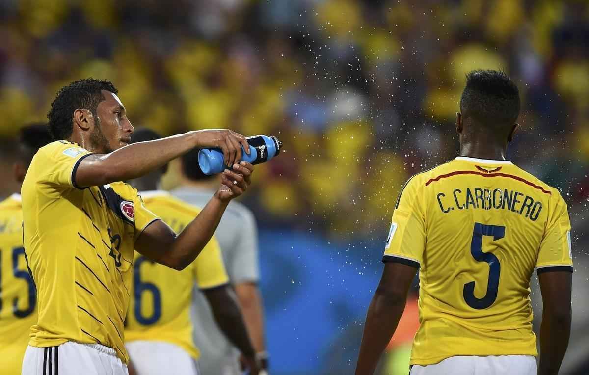 Imagens do jogo entre Japo e Colmbia, em Cuiab, pelo Grupo C da Copa do Mundo