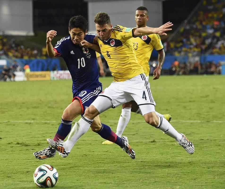 Imagens do jogo entre Japo e Colmbia, em Cuiab, pelo Grupo C da Copa do Mundo