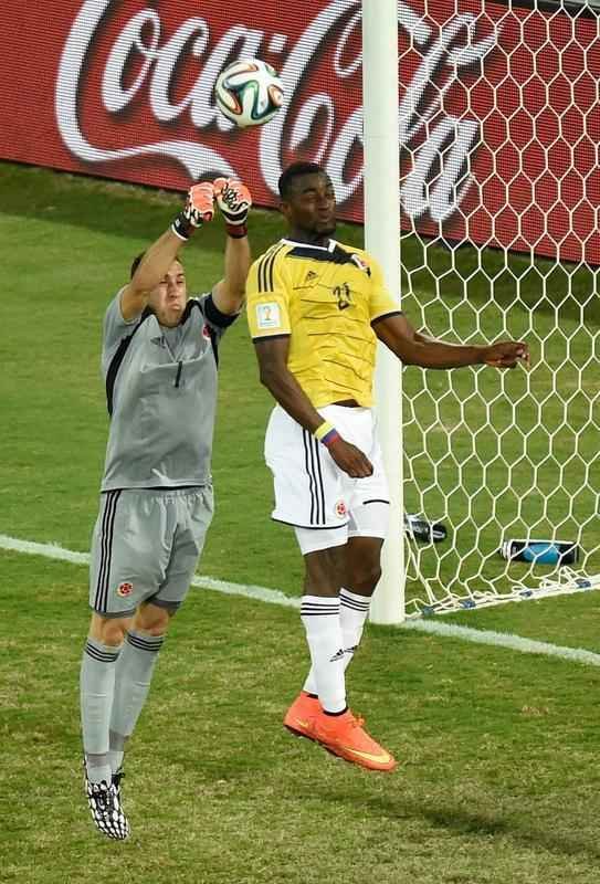 Imagens do jogo entre Japo e Colmbia, em Cuiab, pelo Grupo C da Copa do Mundo