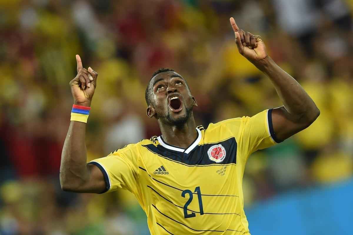 Imagens do jogo entre Japo e Colmbia, em Cuiab, pelo Grupo C da Copa do Mundo