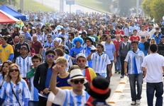 Cerca de 100 mil argentinos esto em Porto Alegre para jogo contra a Nigria, muitos sem ingressos