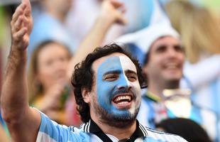 Beira-Rio foi tomado por torcedores argentinos na partida contra a Nigria pelo Grupo F da Copa do Mundo