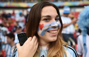 Beira-Rio foi tomado por torcedores argentinos na partida contra a Nigria pelo Grupo F da Copa do Mundo