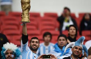 Beira-Rio foi tomado por torcedores argentinos na partida contra a Nigria pelo Grupo F da Copa do Mundo