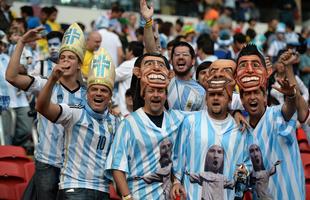 Beira-Rio foi tomado por torcedores argentinos na partida contra a Nigria pelo Grupo F da Copa do Mundo