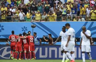 Imagens da partida entre Honduras e Sua pelo Grupo E da Copa do Mundo