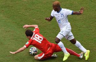 Imagens da partida entre Honduras e Sua pelo Grupo E da Copa do Mundo