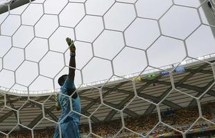 Imagens da partida entre Honduras e Sua pelo Grupo E da Copa do Mundo