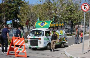 Jogadores da Seleo Brasileira fizeram a primeira atividade na capital mineira; Brasil e Chile se enfrentam pelas oitavas de final da copa do Mundo