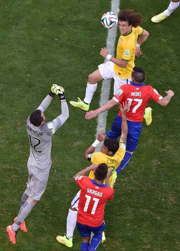 Veja por um ngulo diferente as imagens de Brasil e Chile