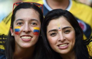 Fotos das belas mulheres que acompanham Colmbia x Uruguai