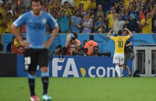 Fotos do jogo entre Colmbia e Uruguai