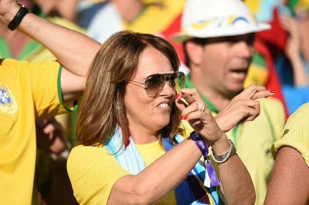 Torcedores ficaram apreensivos com jogo difcil que s foi decidido no pnaltis