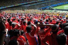Confira as reaes dos chilenos que estiveram  no estdio para conferir o duelo diante do Brasil, pelas oitavas de final da Copa
