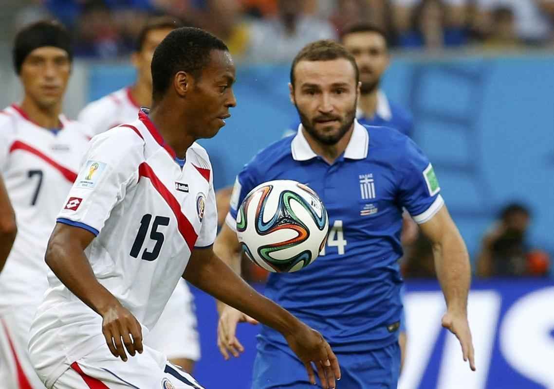 Selees se enfrentam na Arena Pernambuco por uma vaga nas quartas de final da Copa