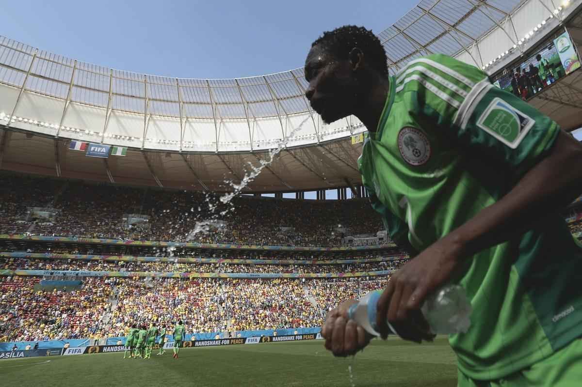 Fotos: Frana e Nigria em Braslia