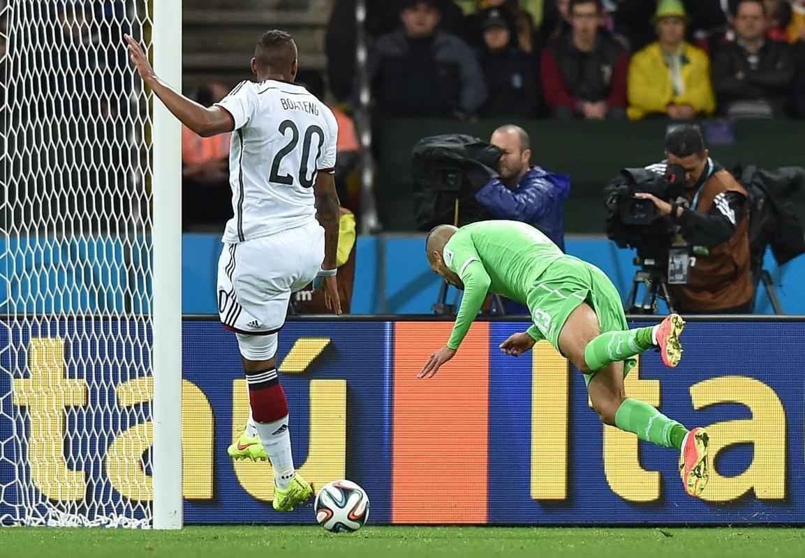 Imagens do confronto entre Alemanha e Arglia, em jogo vlido pelas oitavas de final da Copa do Mundo, no Beira Rio, no Rio Grande do Sul