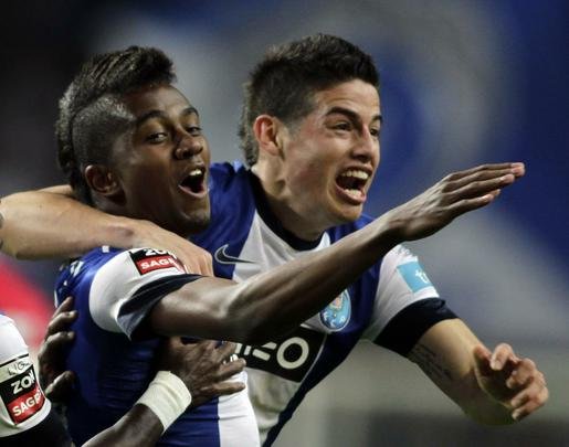 Adquirido pelo Porto por 5,1 milhes de euros, James marcou 32 gols em 108 partidas entre 2010 e 2013