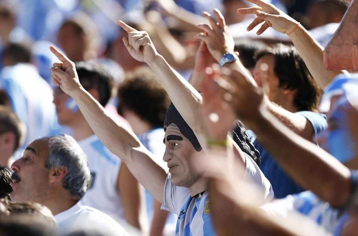 Torcedores vo ao Itaquero acompanhar duelo entre Argentina e Sua